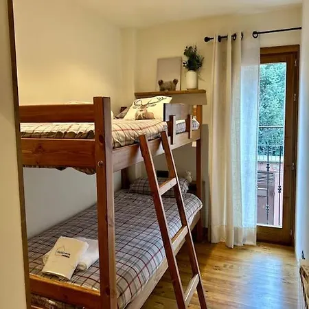Avet, Acogedor En Apartment